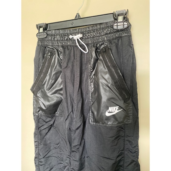 Nike nylon track pants SOLD - Picture 2 of 3
